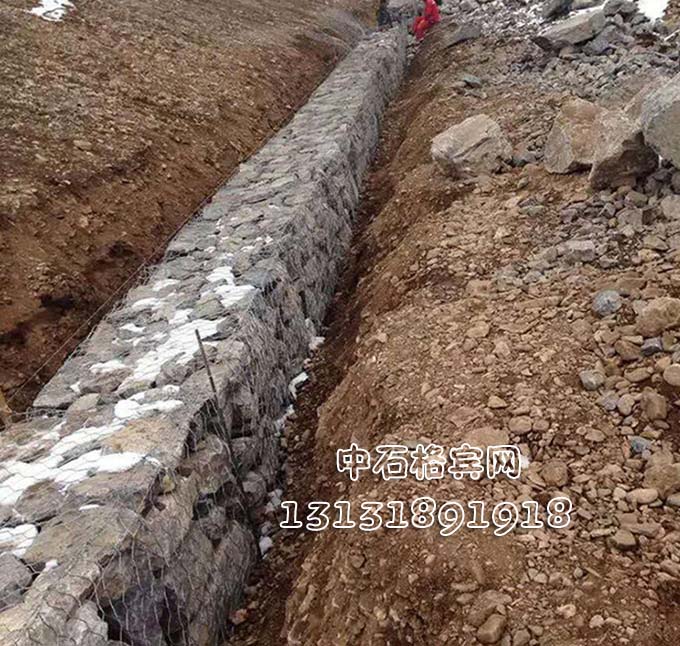 護(hù)腳（角）格賓石籠價(jià)格咨詢電話13131891918廠家報(bào)價(jià)全國最低