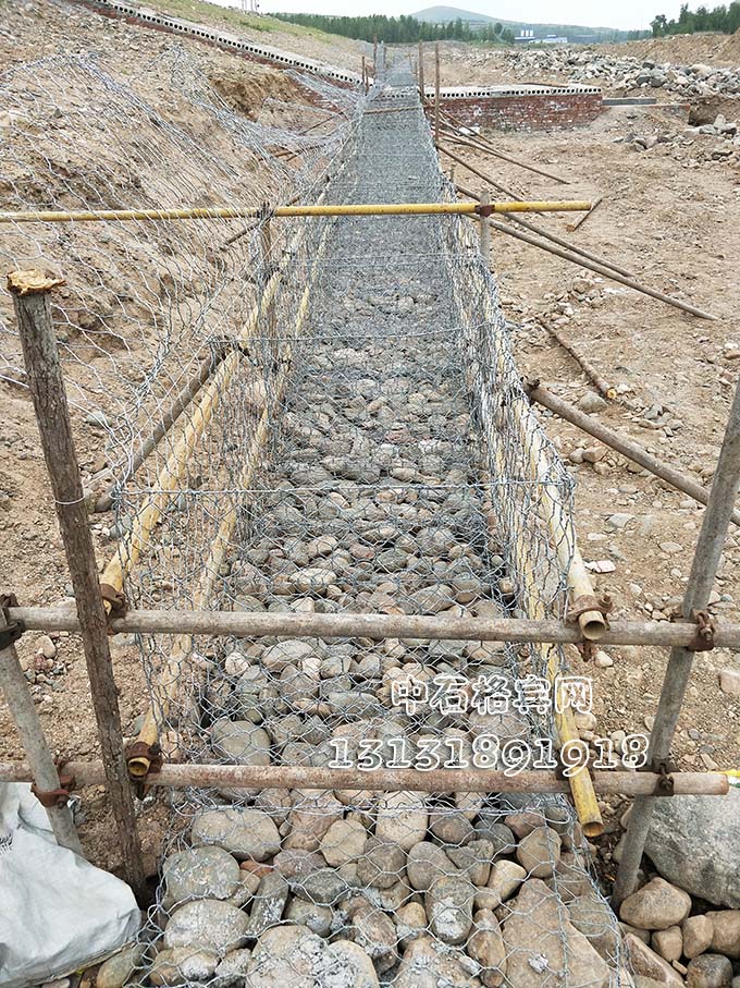 河道治理格賓石籠、鍍鋅格賓石籠13131891918